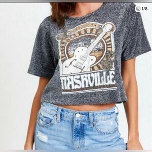 NWOT Altar'd State Nashville Graphic Cropped T-Shirt in Black/Silver Metallic